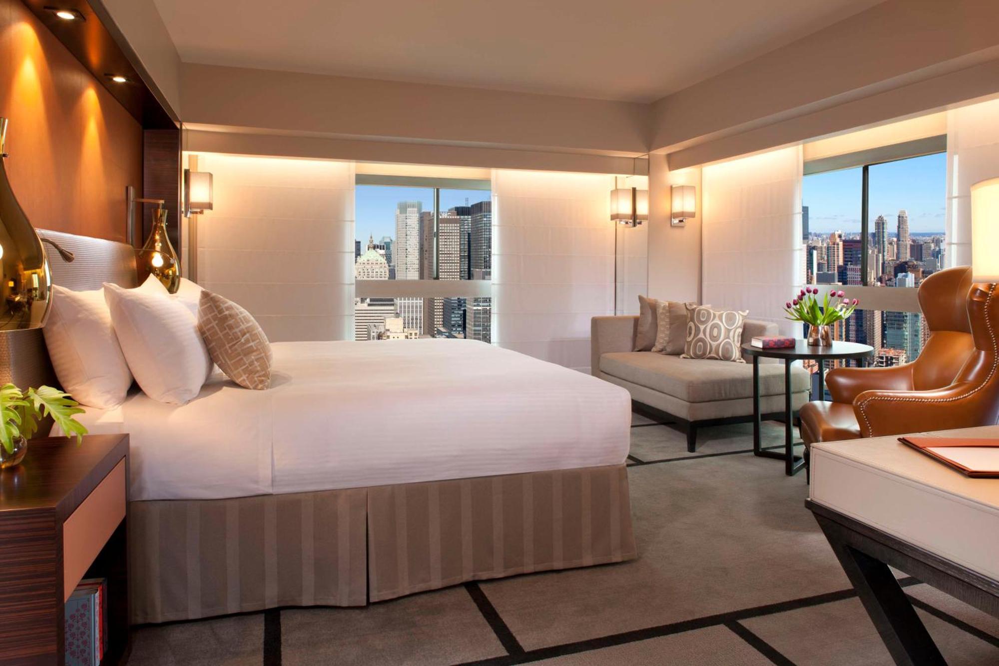 ОТЕЛЬ MILLENNIUM HILTON NEW YORK ONE UN PLAZA НЬЮ-ЙОРК, NY 4* (США) - от  11622 RUB | NOCHI